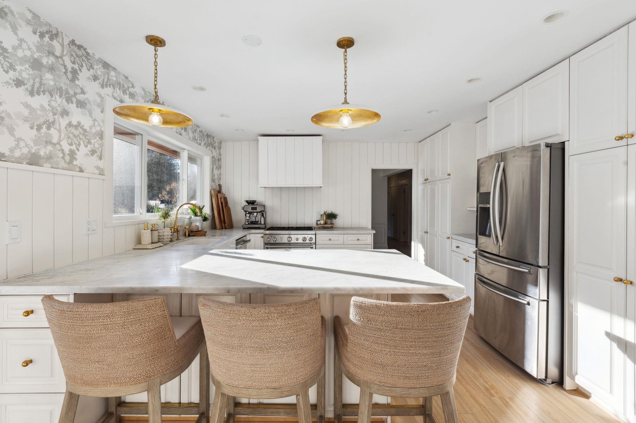 Listing image of 1157 W 23RD STREET