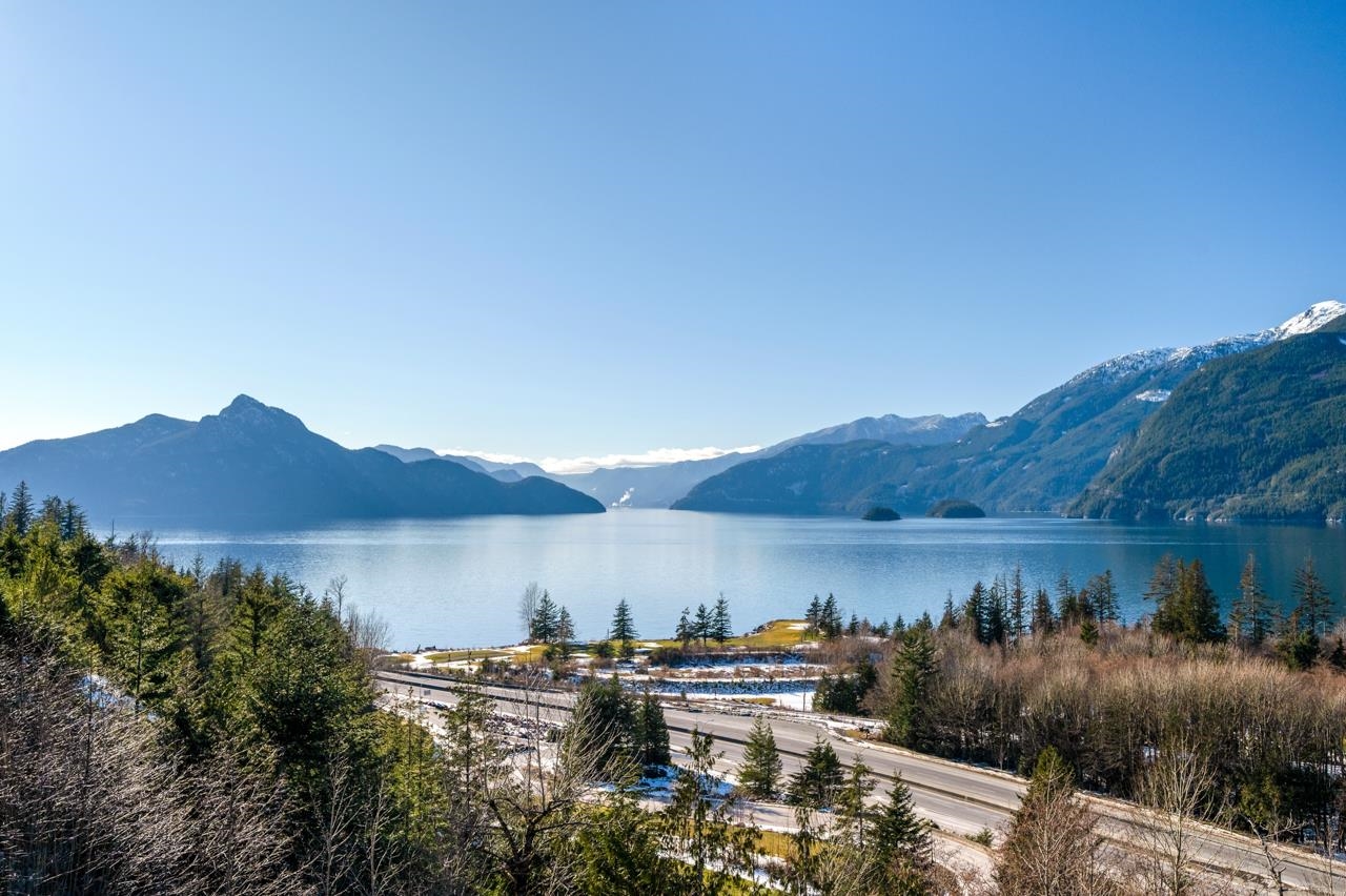 Listing image of 800 OCEAN CREST DRIVE