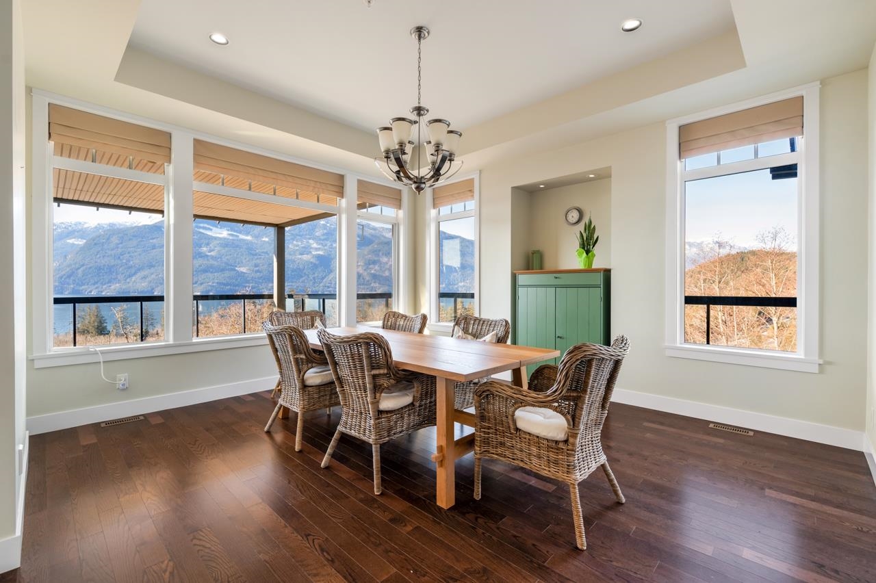 Listing image of 800 OCEAN CREST DRIVE
