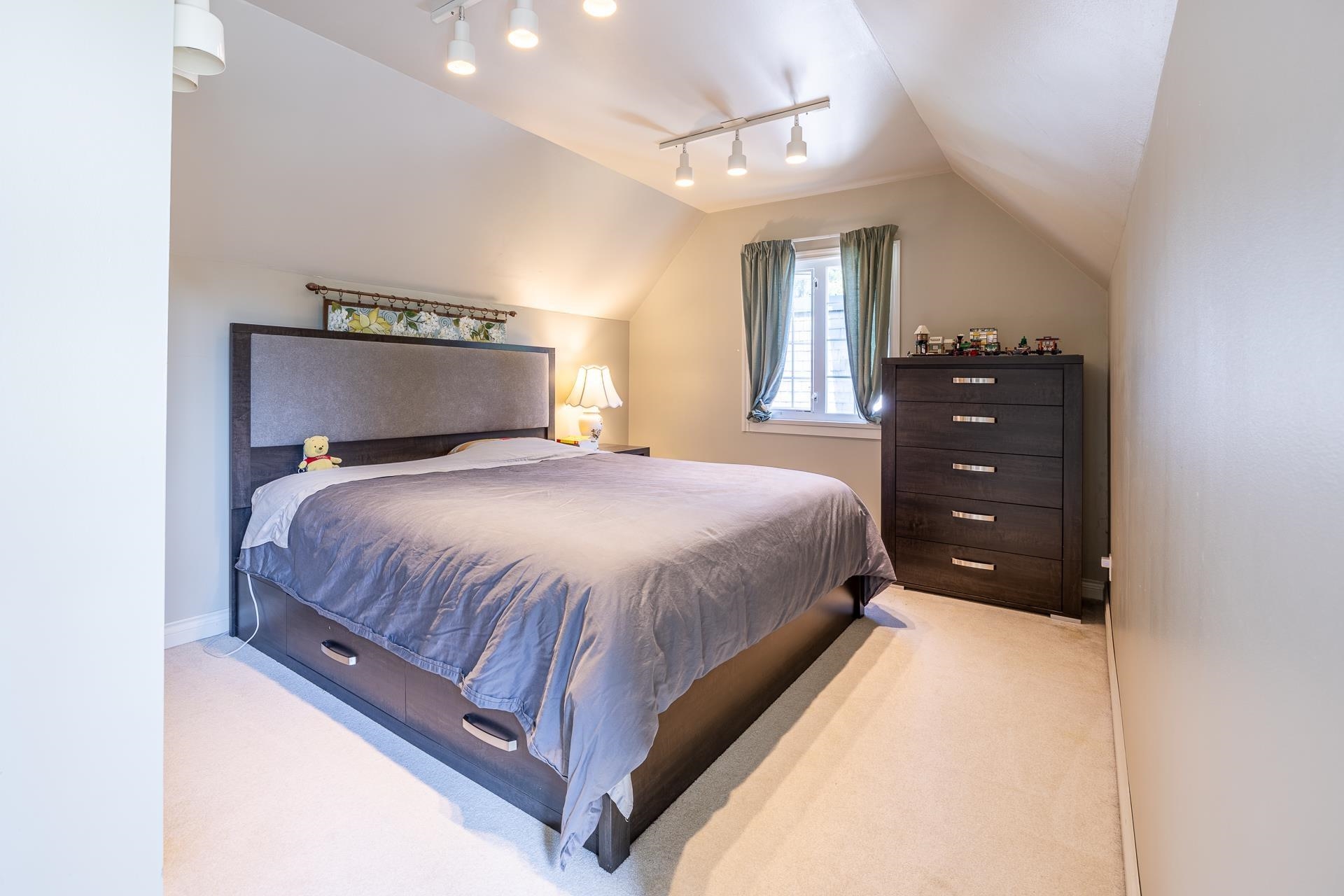 Listing image of 539 NEWCROFT PLACE