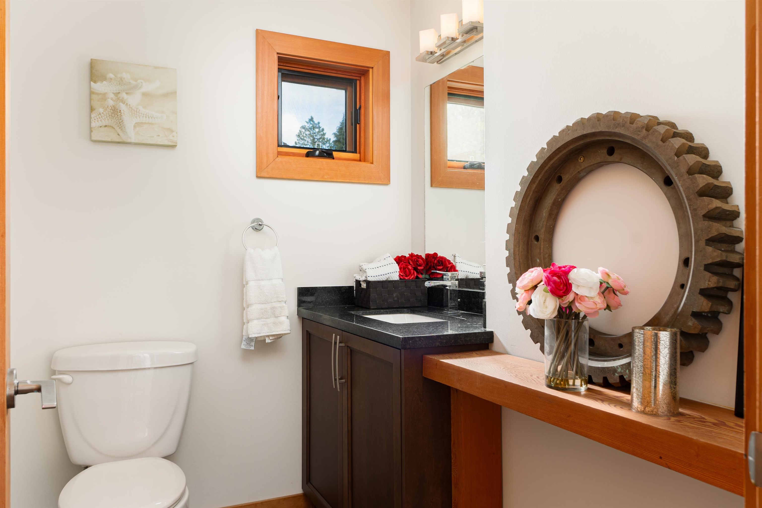 Listing image of 2436 MATHERS AVENUE