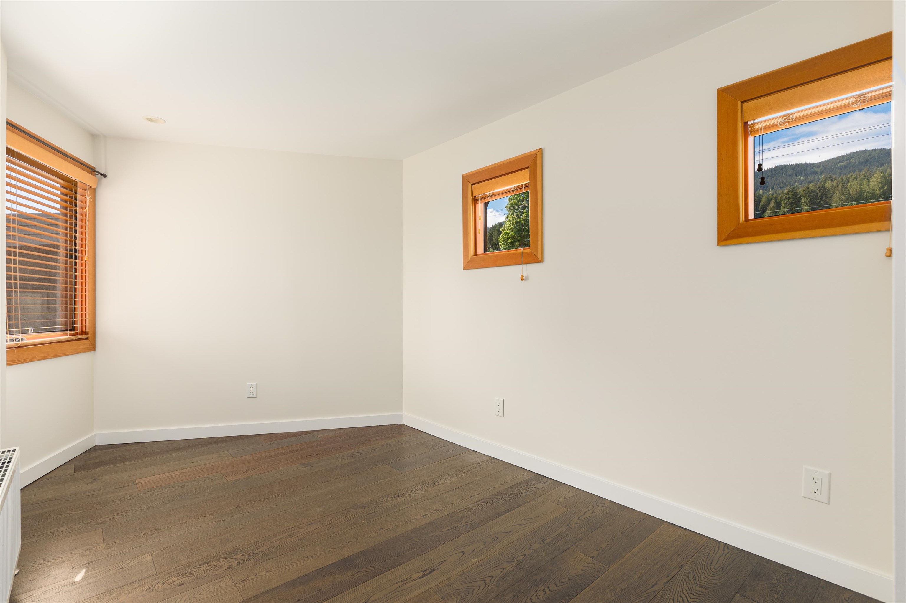 Listing image of 2436 MATHERS AVENUE