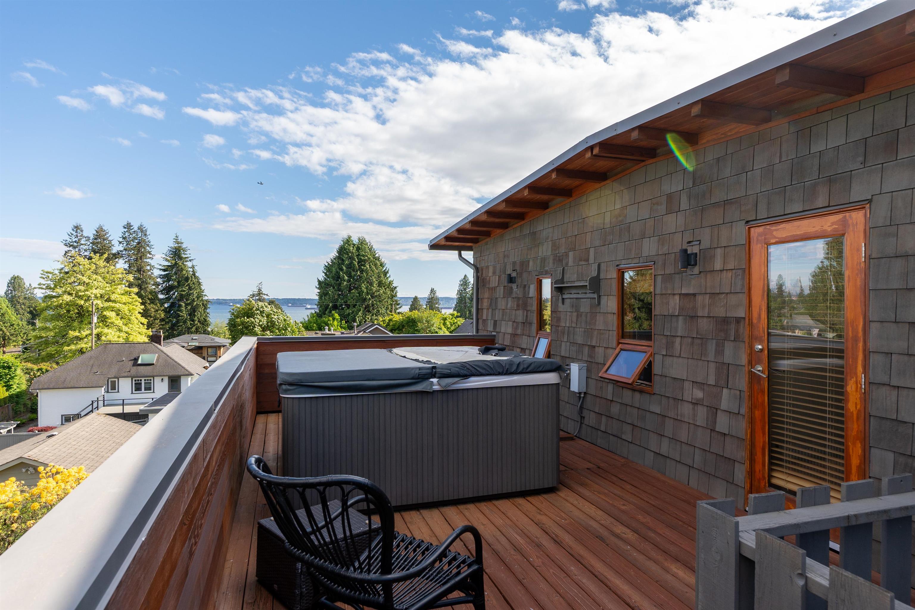 Listing image of 2436 MATHERS AVENUE
