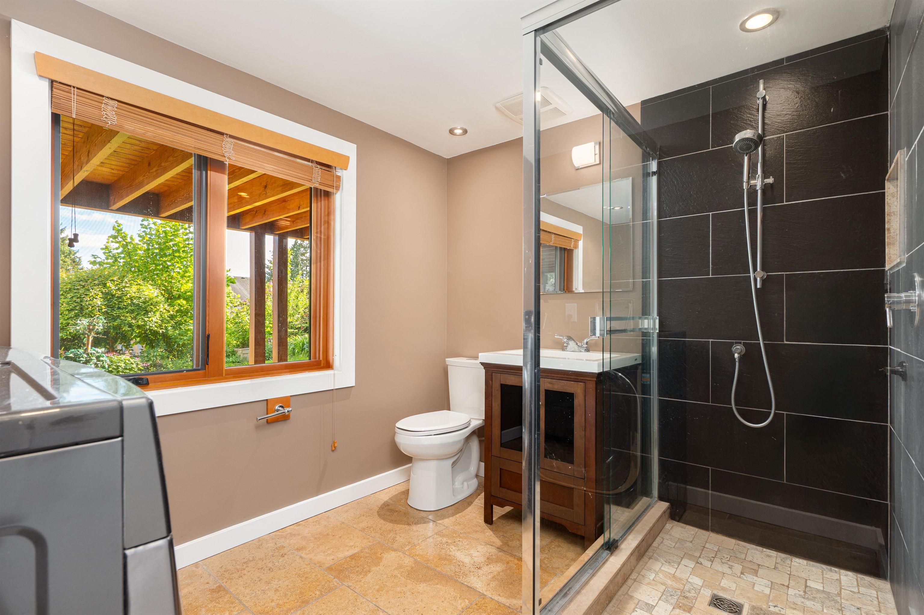 Listing image of 2436 MATHERS AVENUE