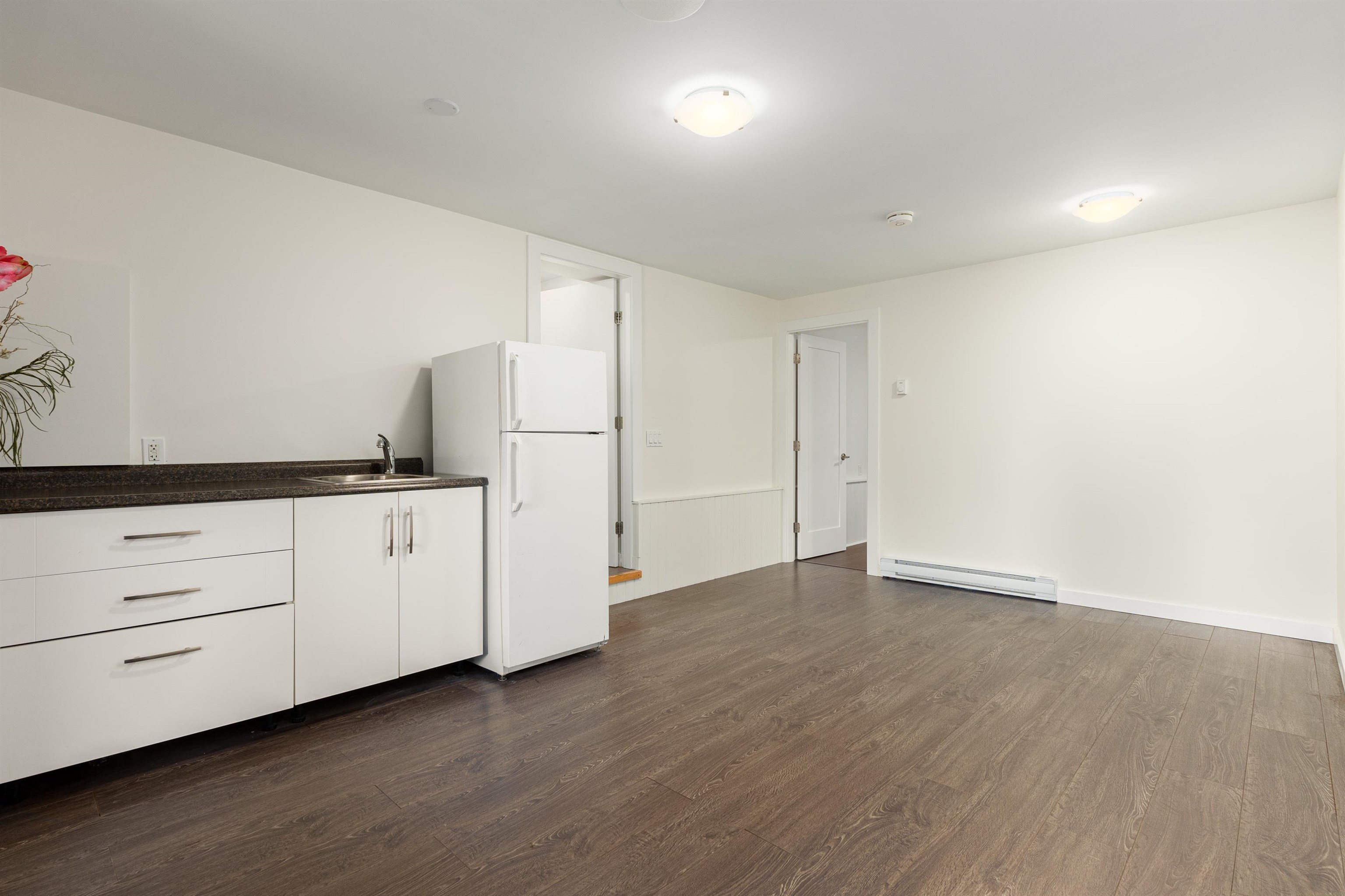 Listing image of 2436 MATHERS AVENUE