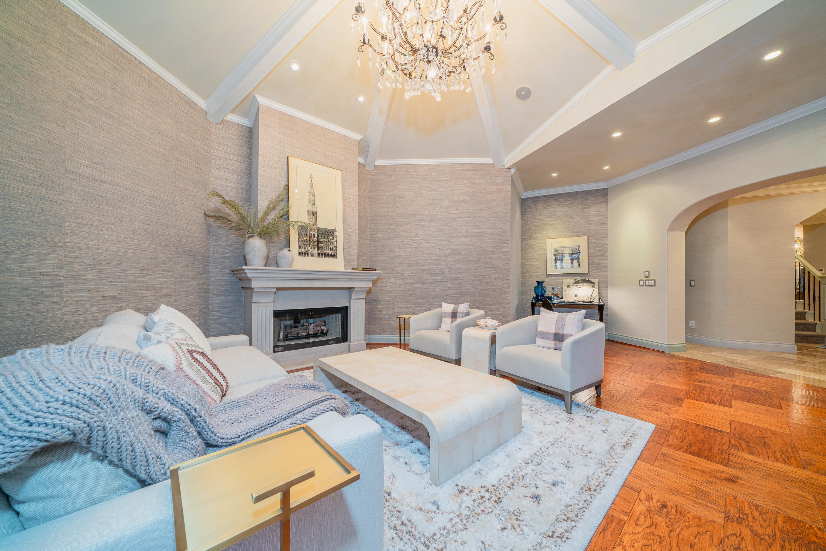Listing image of 4656 DECOURCY COURT