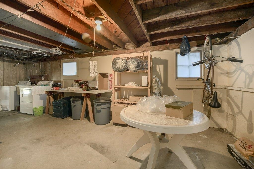 Listing image of 535 W 15TH STREET