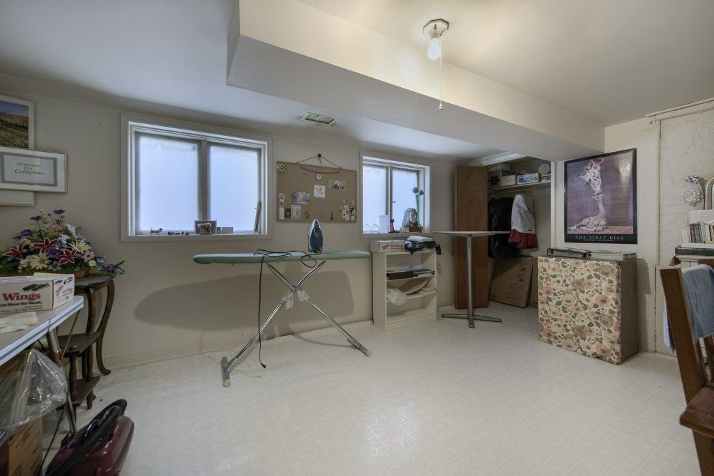 Listing image of 535 W 15TH STREET