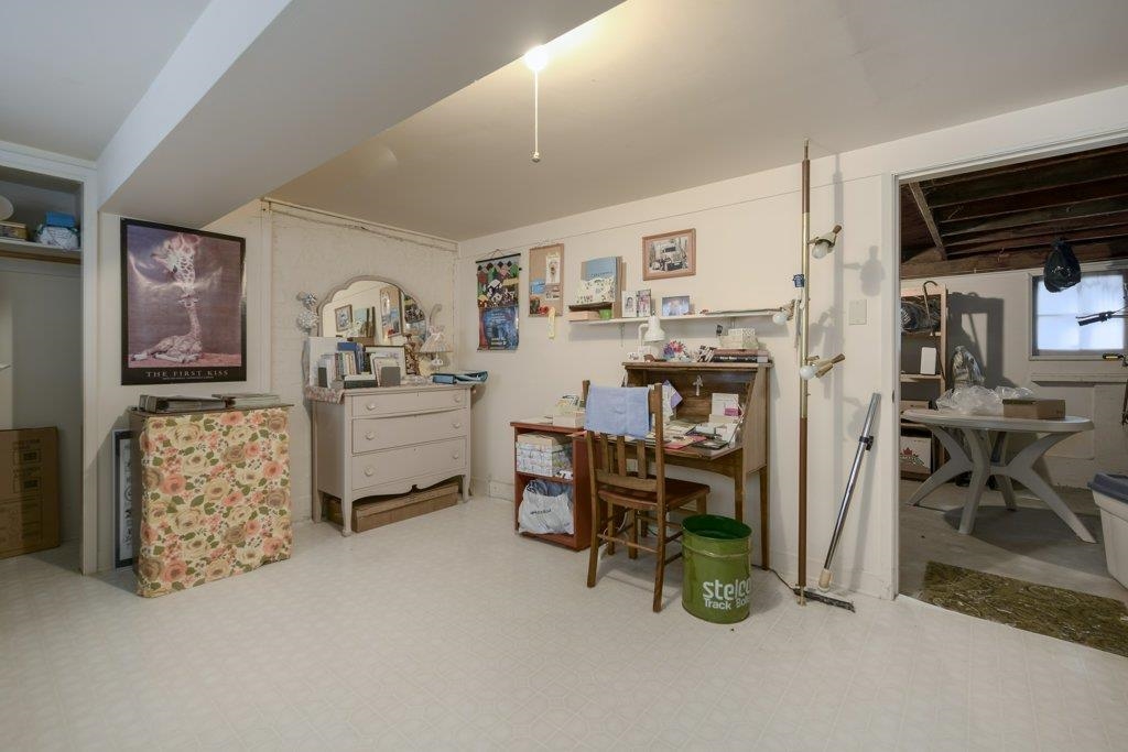 Listing image of 535 W 15TH STREET