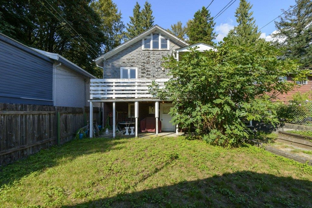 Listing image of 535 W 15TH STREET