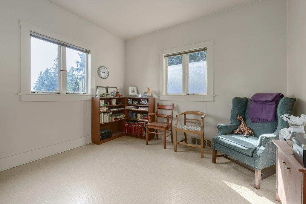 Listing image of 535 W 15TH STREET