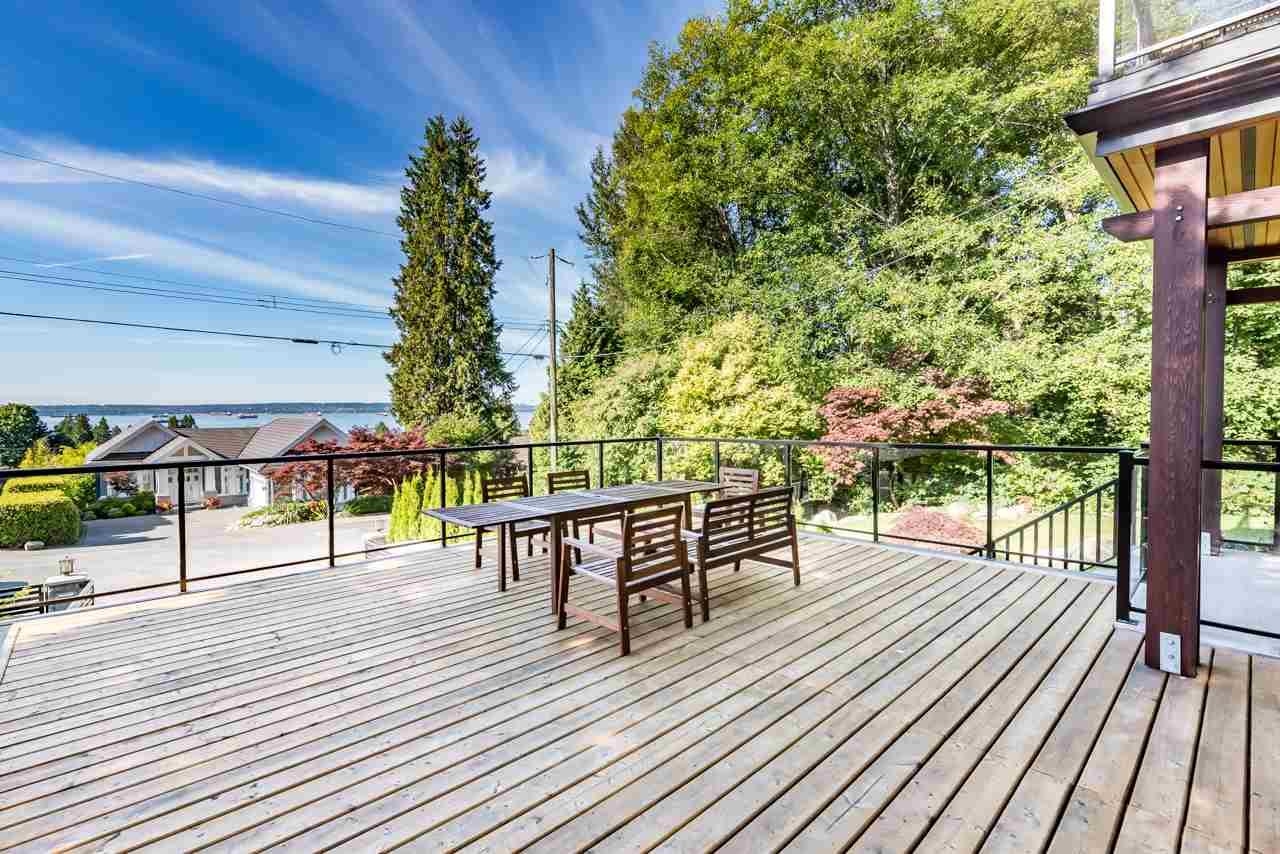 Listing image of 2479 OTTAWA AVENUE
