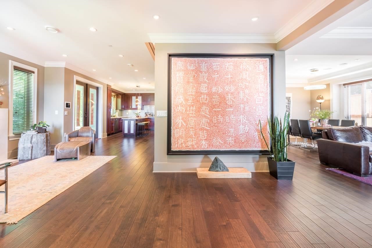 Listing image of 2479 OTTAWA AVENUE