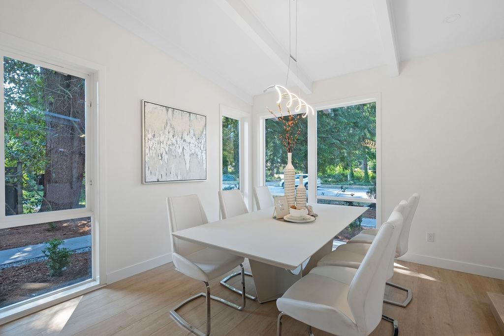 Listing image of 4692 GLENWOOD AVENUE
