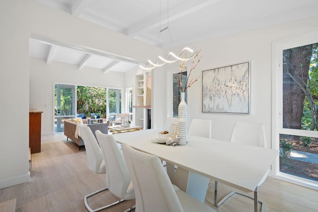 Listing image of 4692 GLENWOOD AVENUE