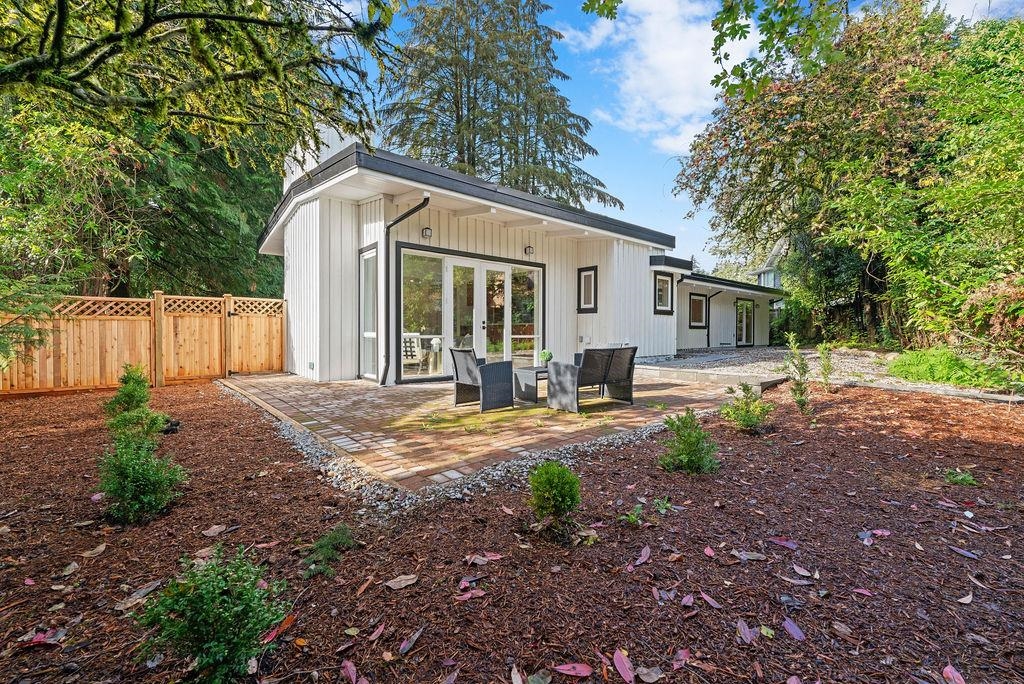 Listing image of 4692 GLENWOOD AVENUE