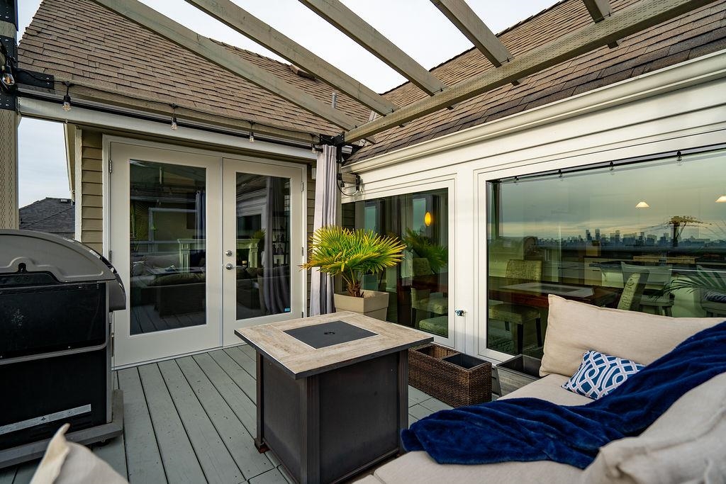 Listing image of 202 223 E KEITH ROAD
