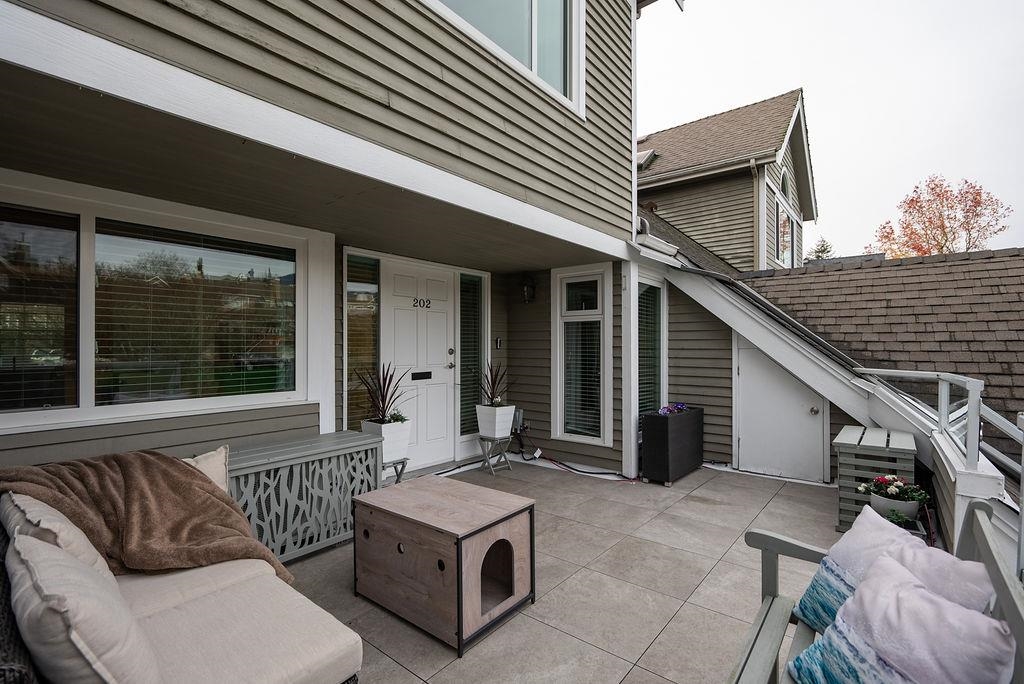 Listing image of 202 223 E KEITH ROAD