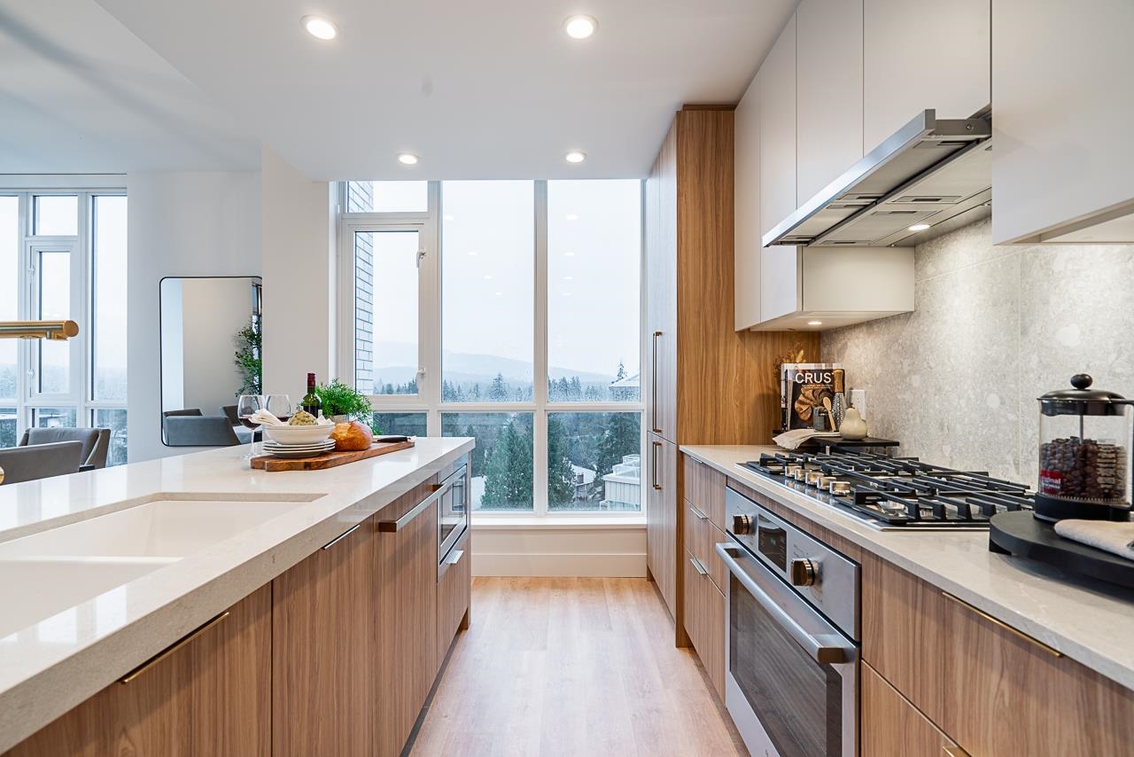 Listing image of 803 2375 EMERY COURT