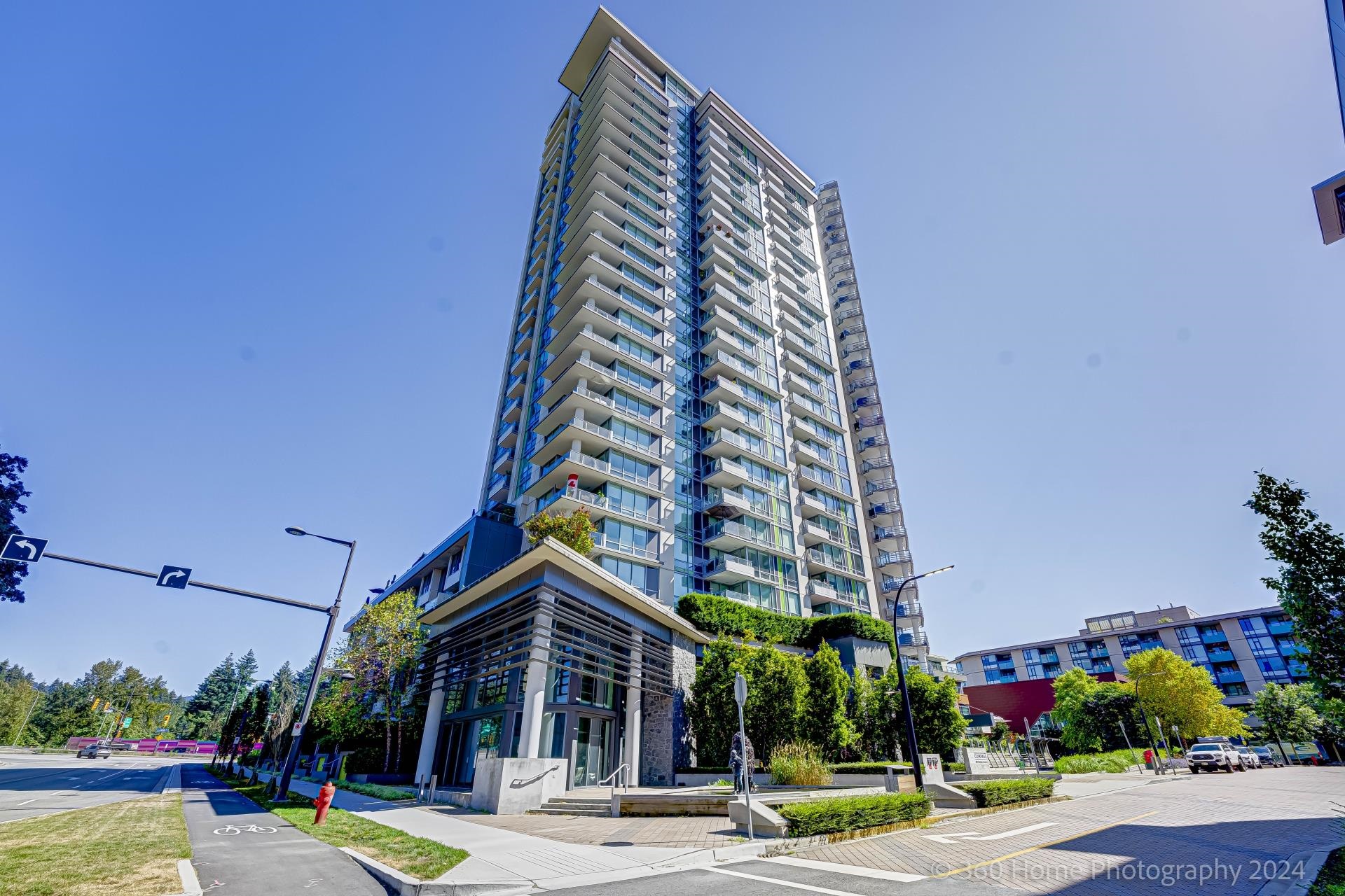 Listing image of 2303 680 SEYLYNN CRESCENT