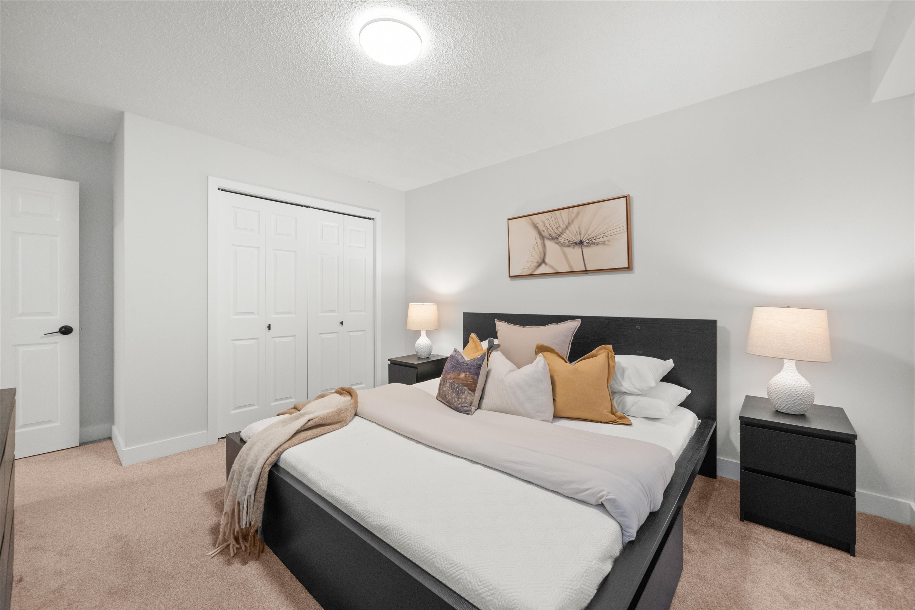 Listing image of 4593 CLIFFMONT ROAD