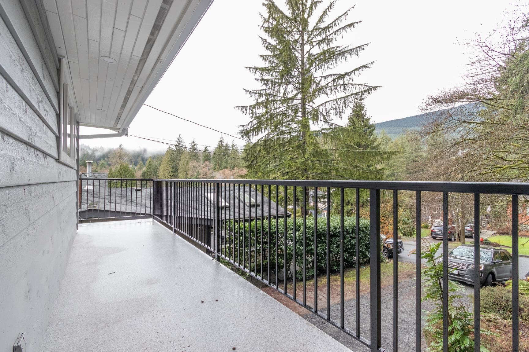 Listing image of 4593 CLIFFMONT ROAD