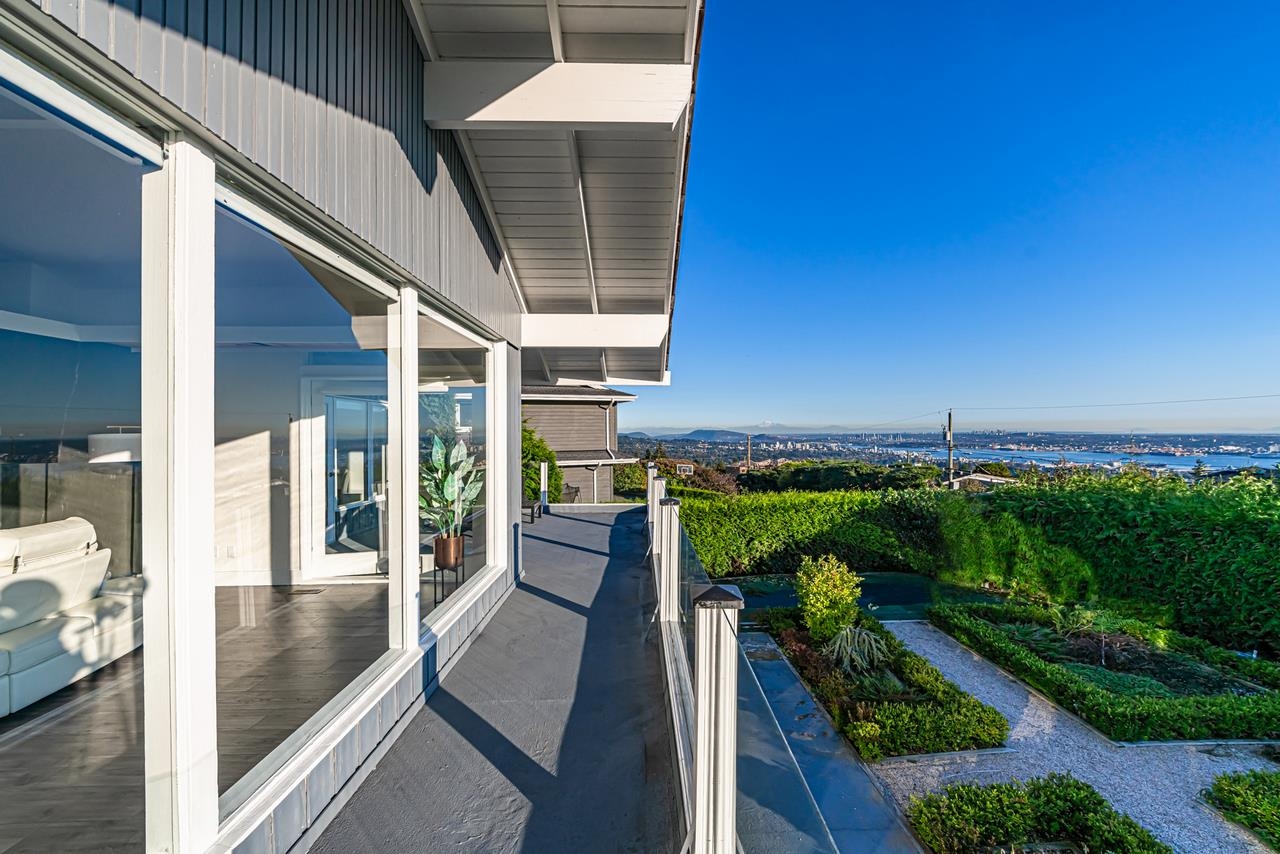 Listing image of 1119 EYREMOUNT DRIVE