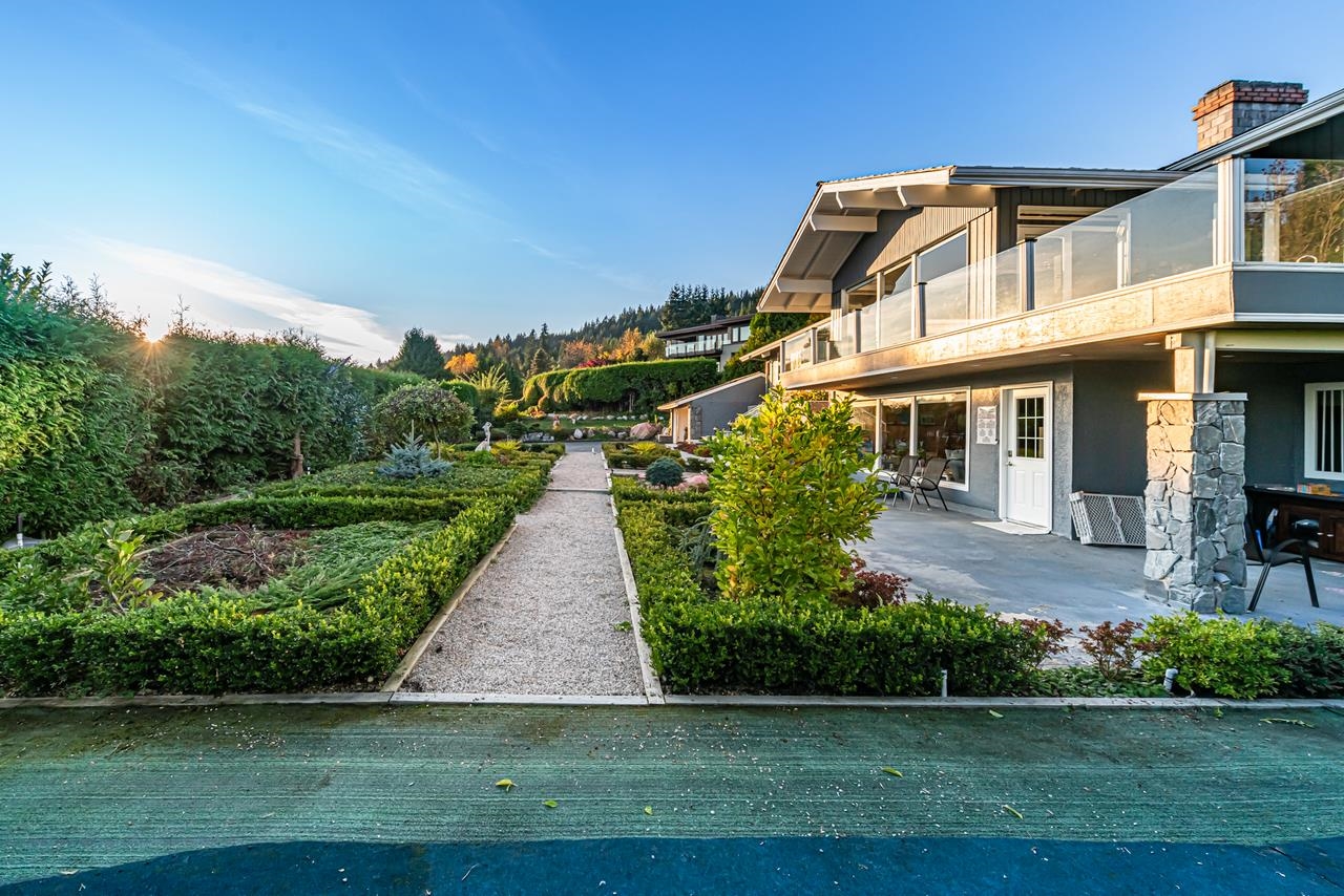 Listing image of 1119 EYREMOUNT DRIVE
