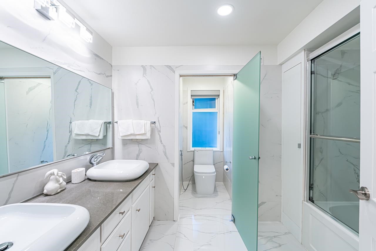 Listing image of 1119 EYREMOUNT DRIVE
