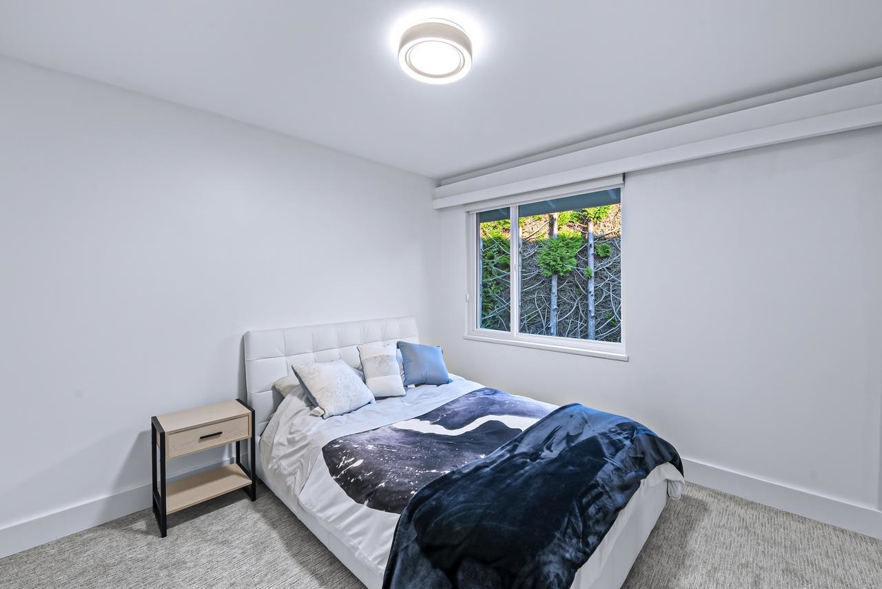 Listing image of 1119 EYREMOUNT DRIVE