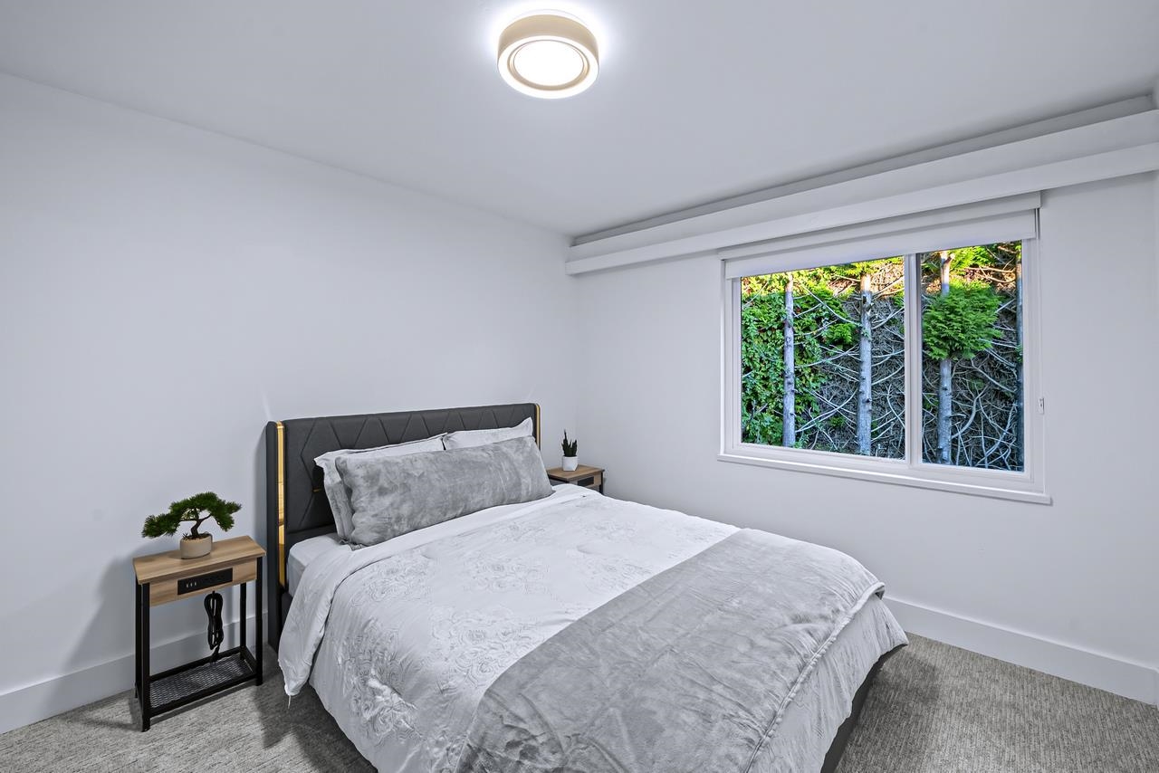 Listing image of 1119 EYREMOUNT DRIVE