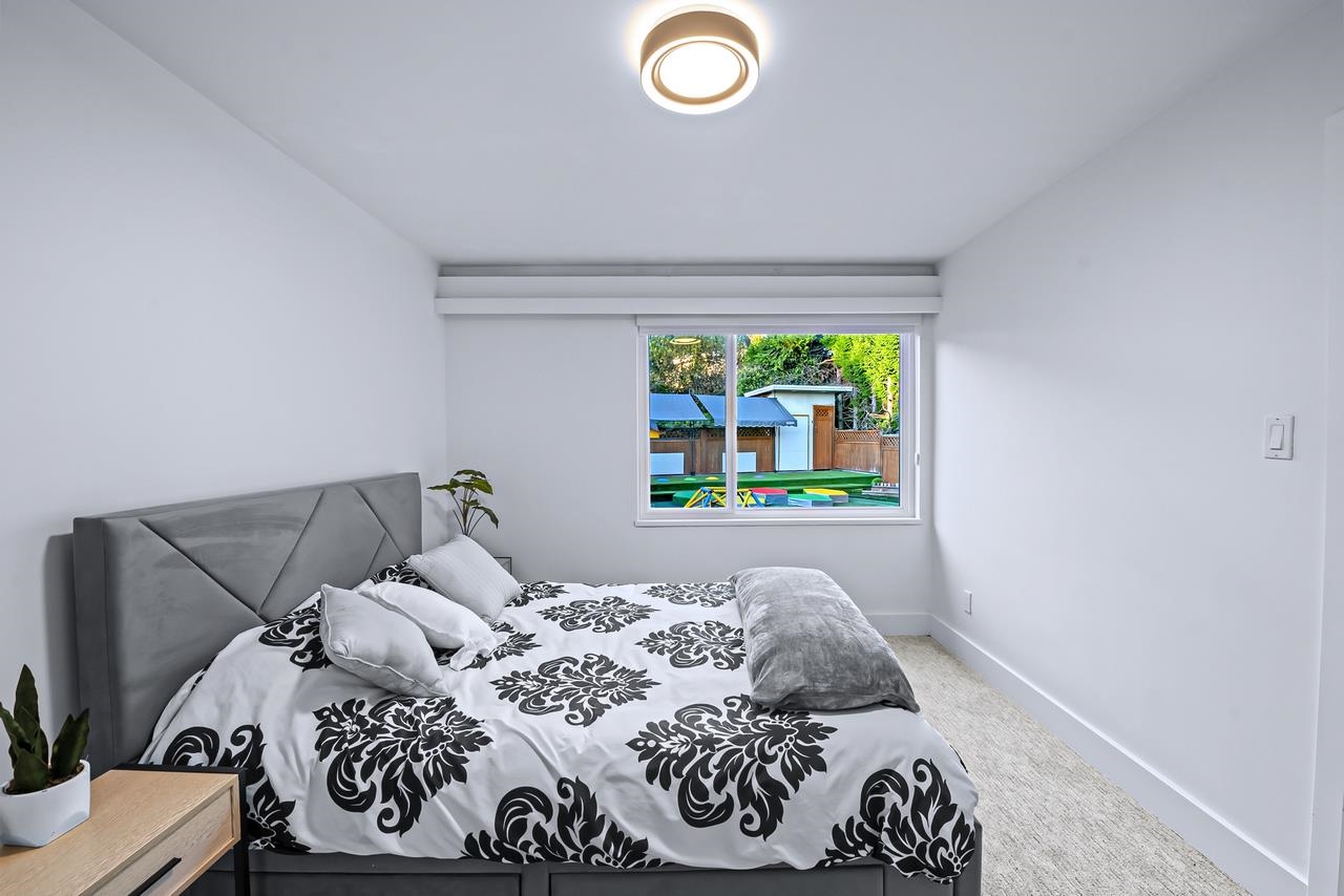 Listing image of 1119 EYREMOUNT DRIVE