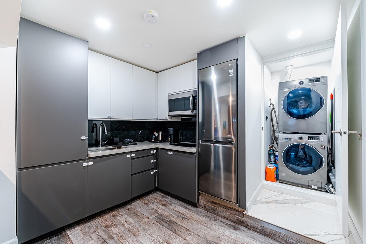 Listing image of 1119 EYREMOUNT DRIVE