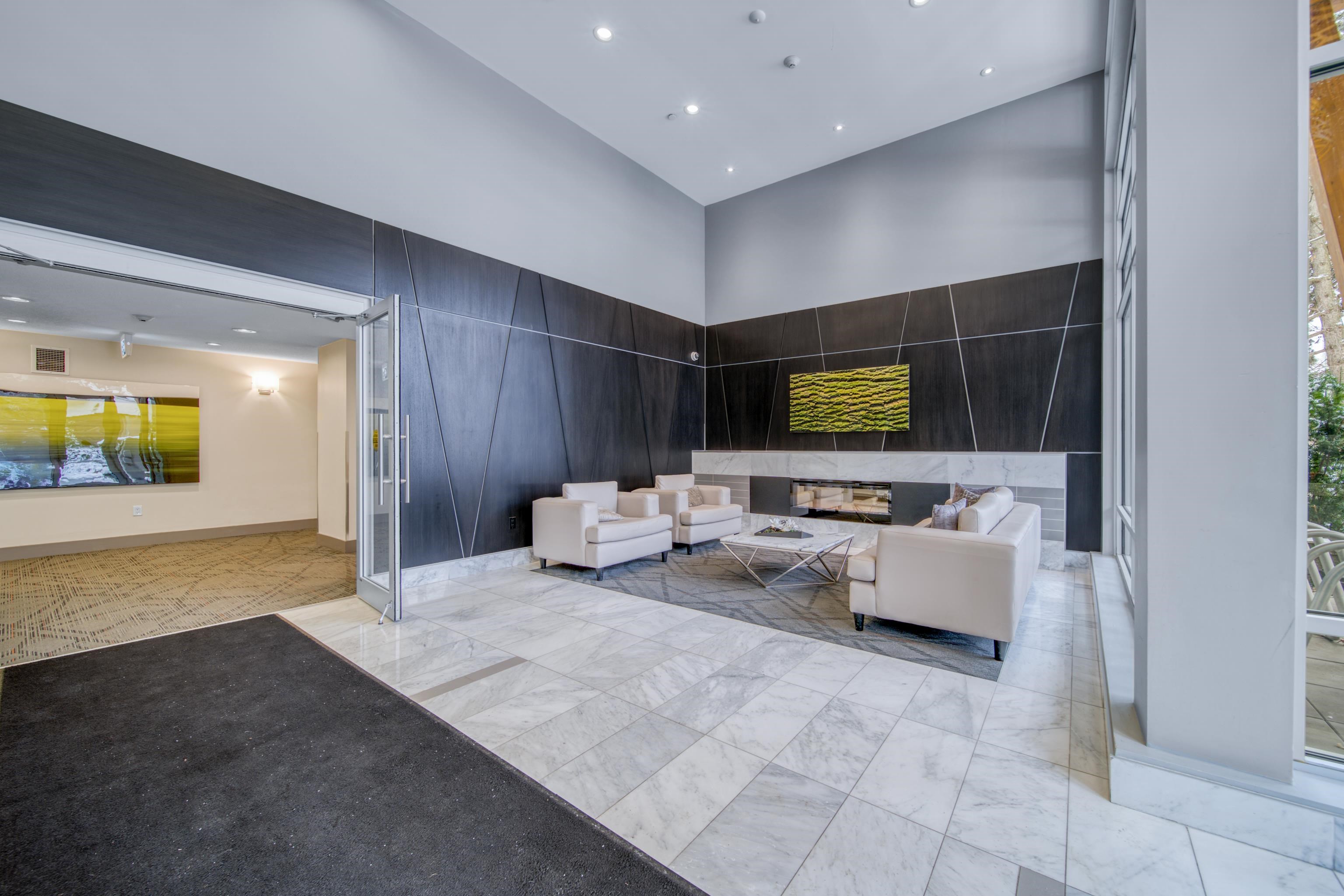 Listing image of 201 277 W 1ST STREET