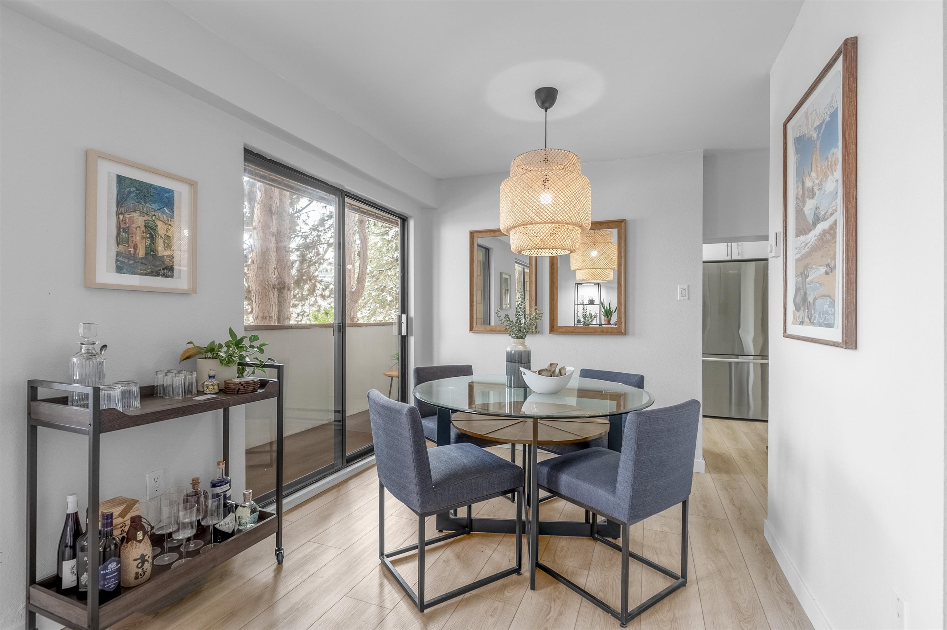 Listing image of 204 1721 ST. GEORGES AVENUE