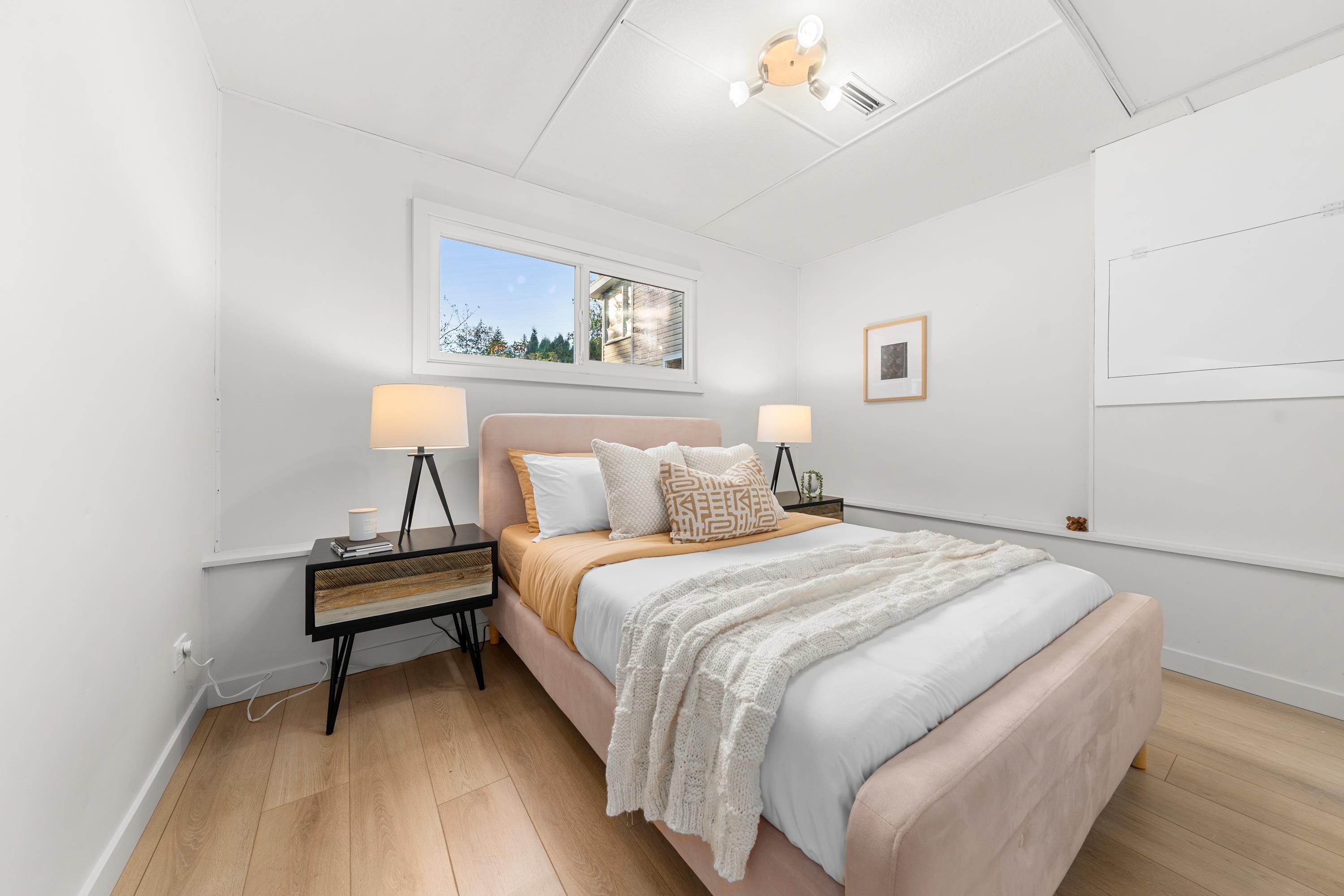 Listing image of 2397 PHILIP AVENUE