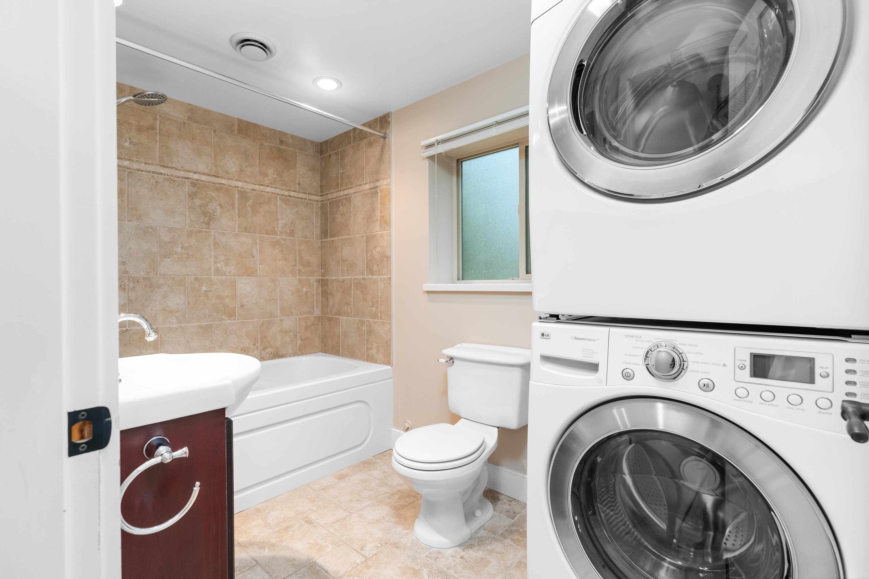 Listing image of 4793 CAPILANO ROAD