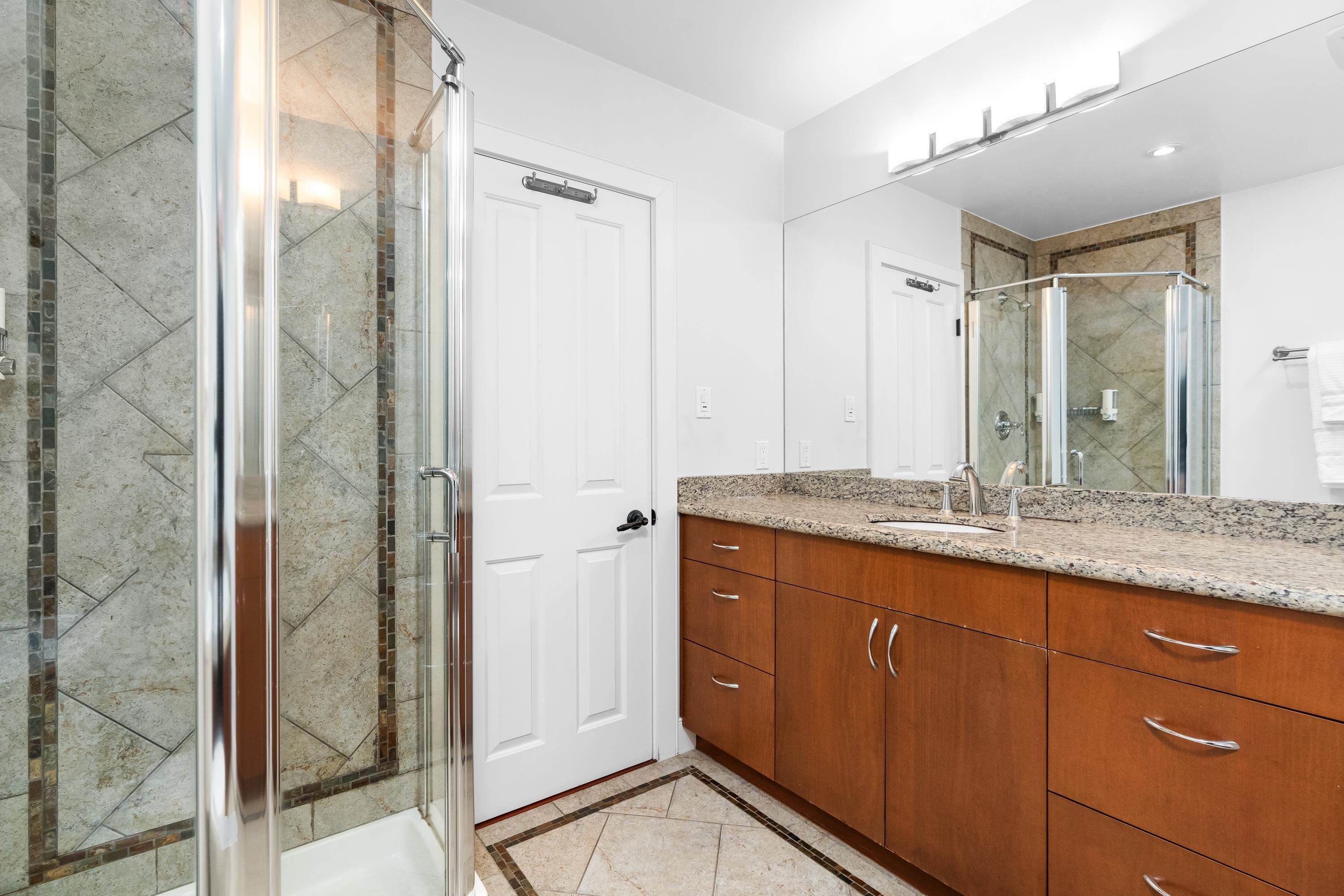 Listing image of 4793 CAPILANO ROAD
