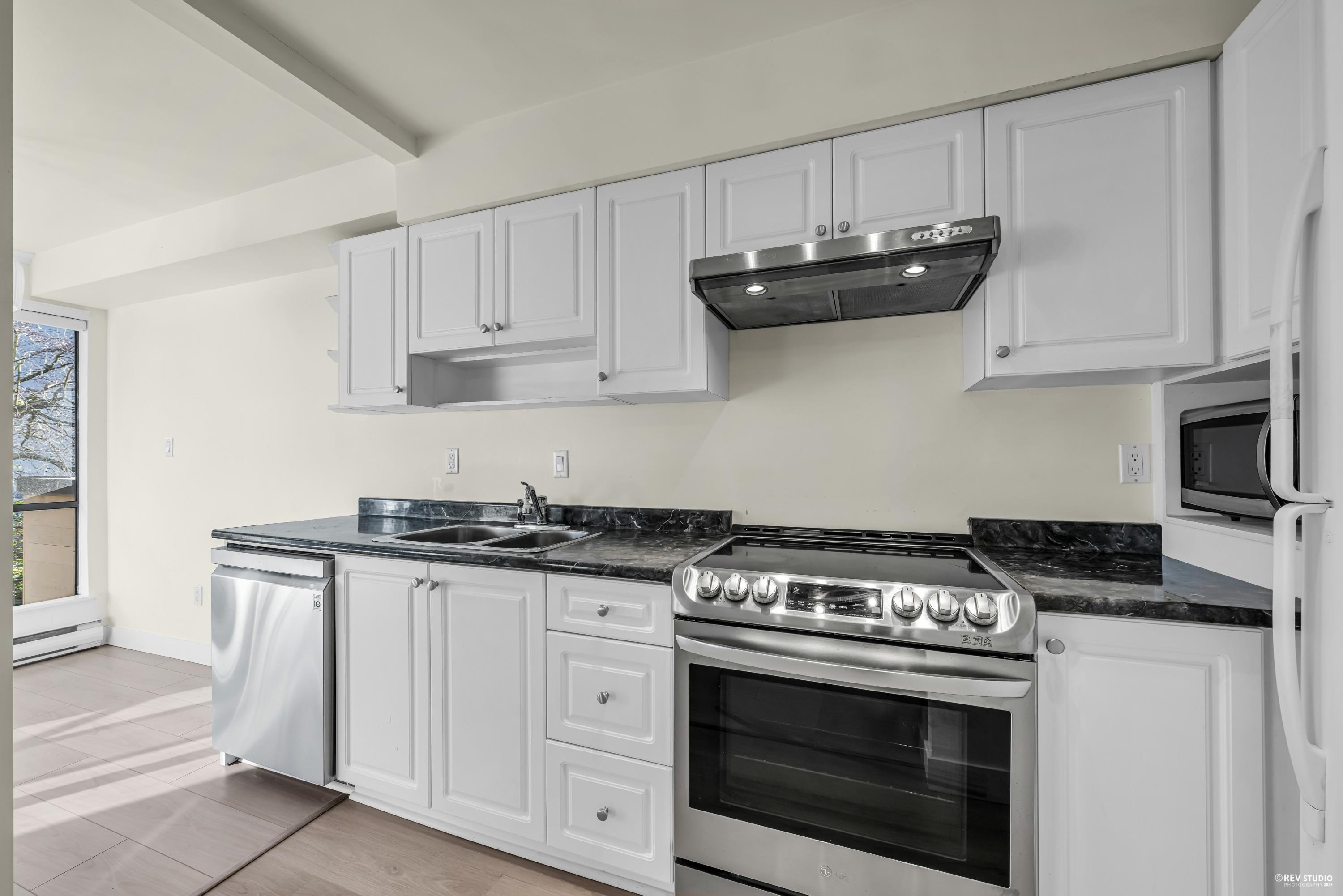 Listing image of 206 1363 CLYDE AVENUE