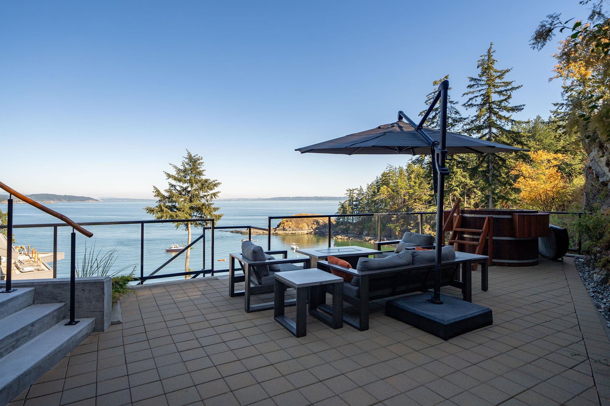 Listing image of 238 SHORE LANE