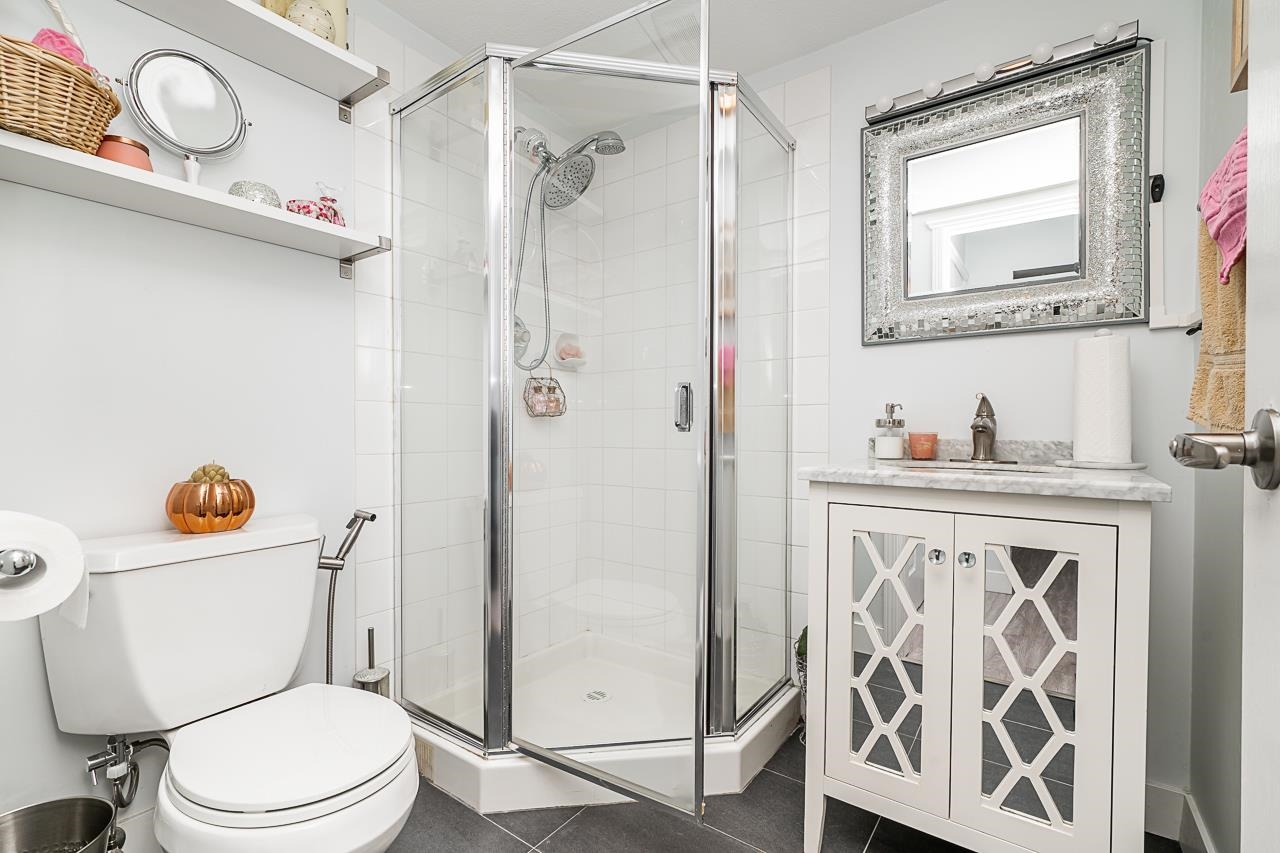 Listing image of 207 1513 BOWSER AVENUE