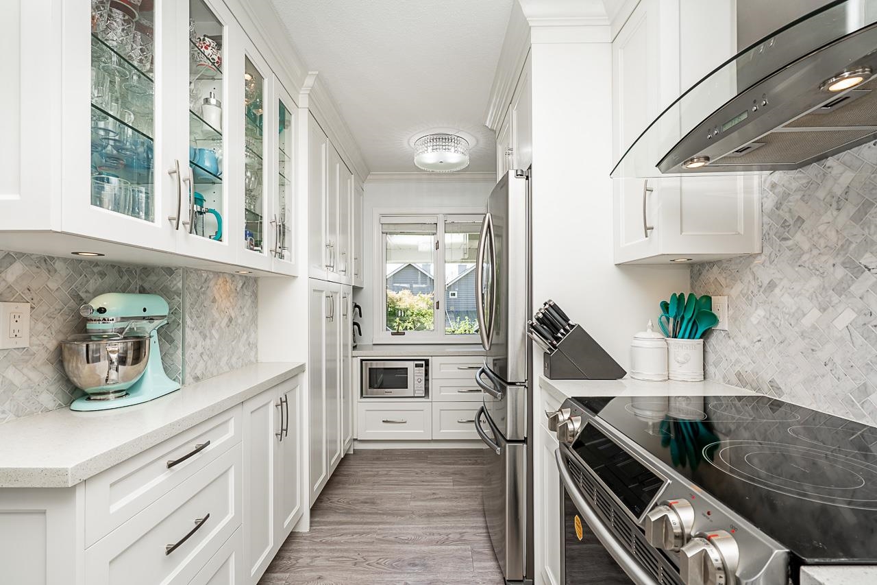 Listing image of 207 1513 BOWSER AVENUE