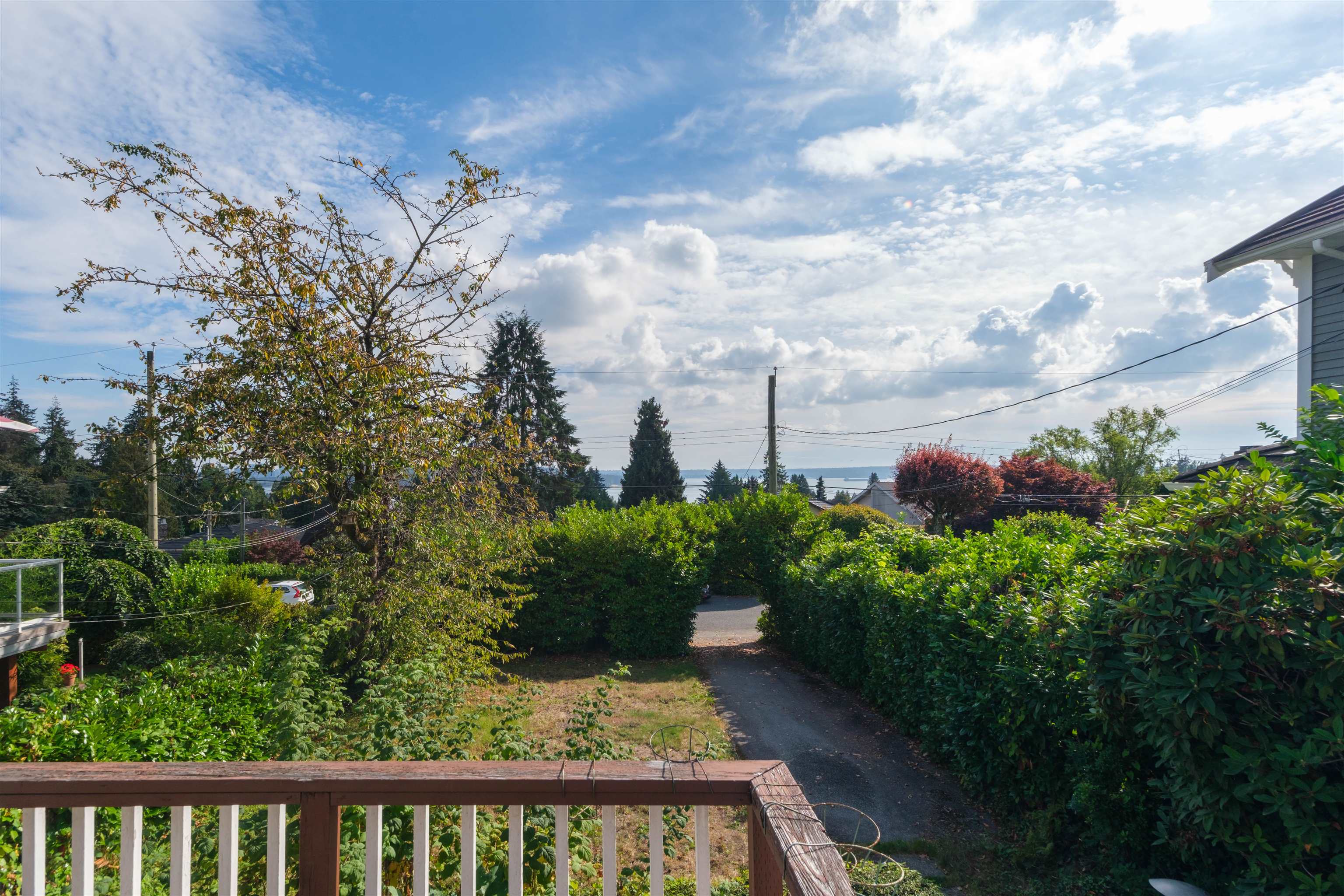 Listing image of 1427 LAWSON AVENUE