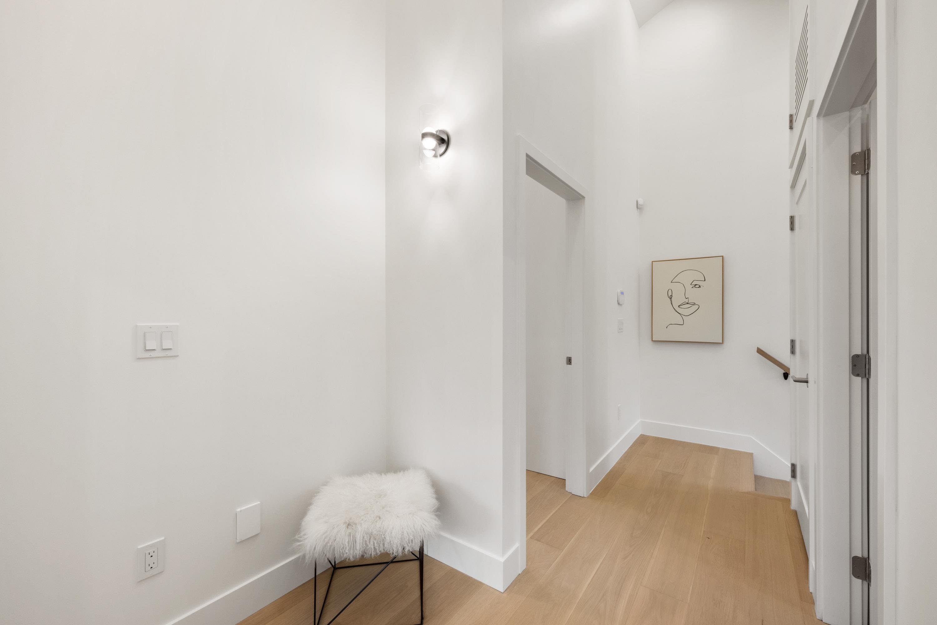 Listing image of 1317 E 18TH AVENUE