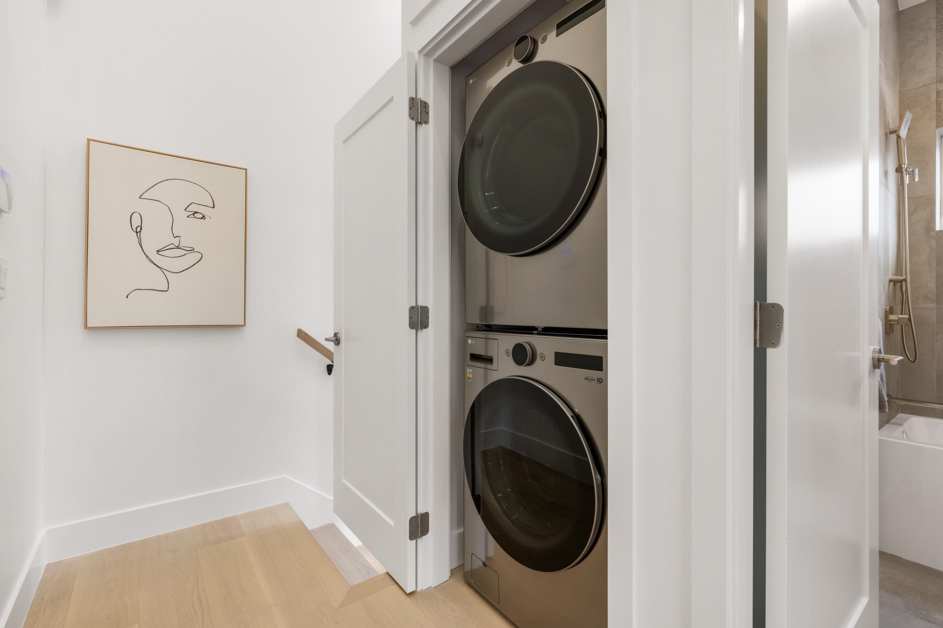 Listing image of 1317 E 18TH AVENUE
