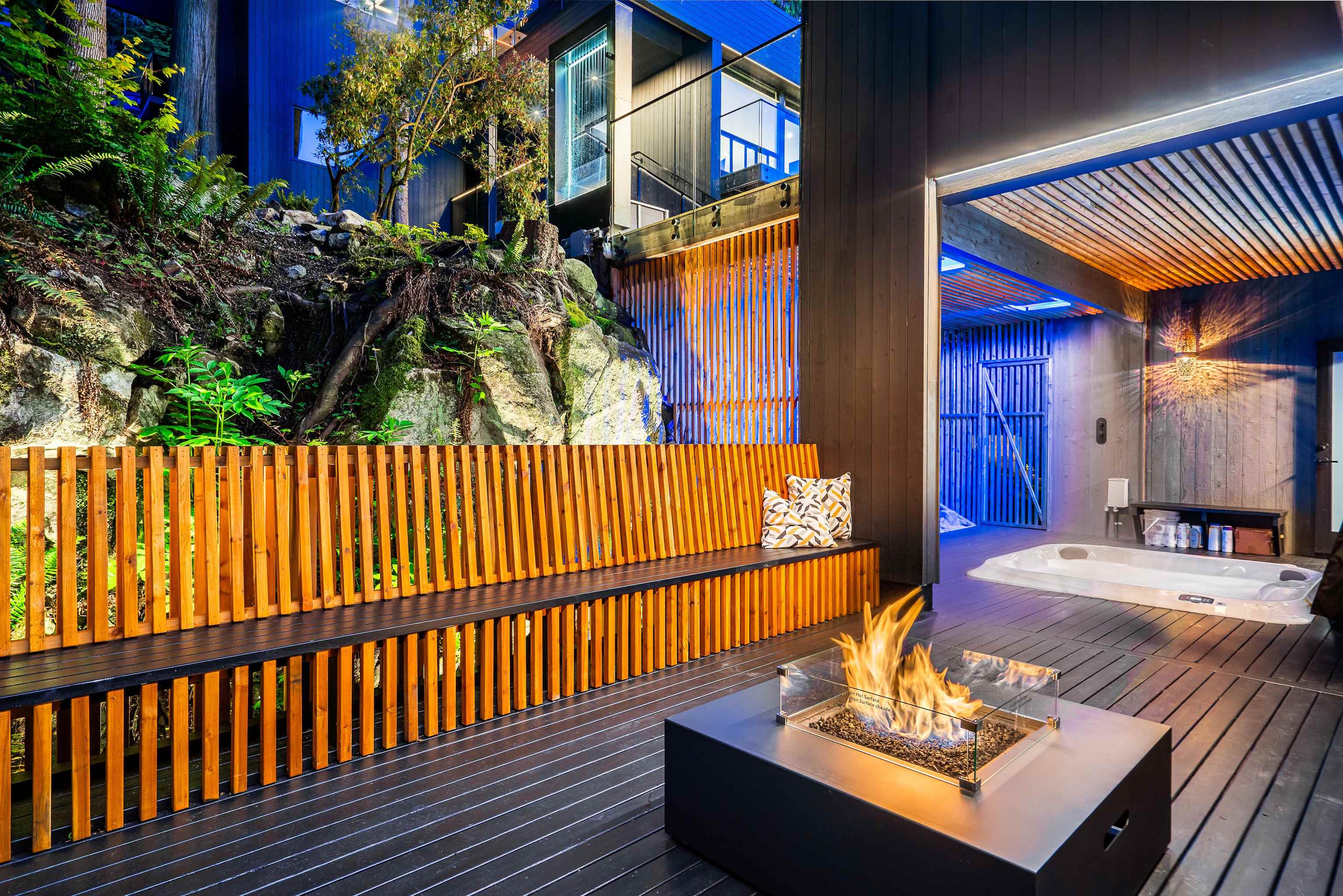 Listing image of 5325 MONTIVERDI PLACE