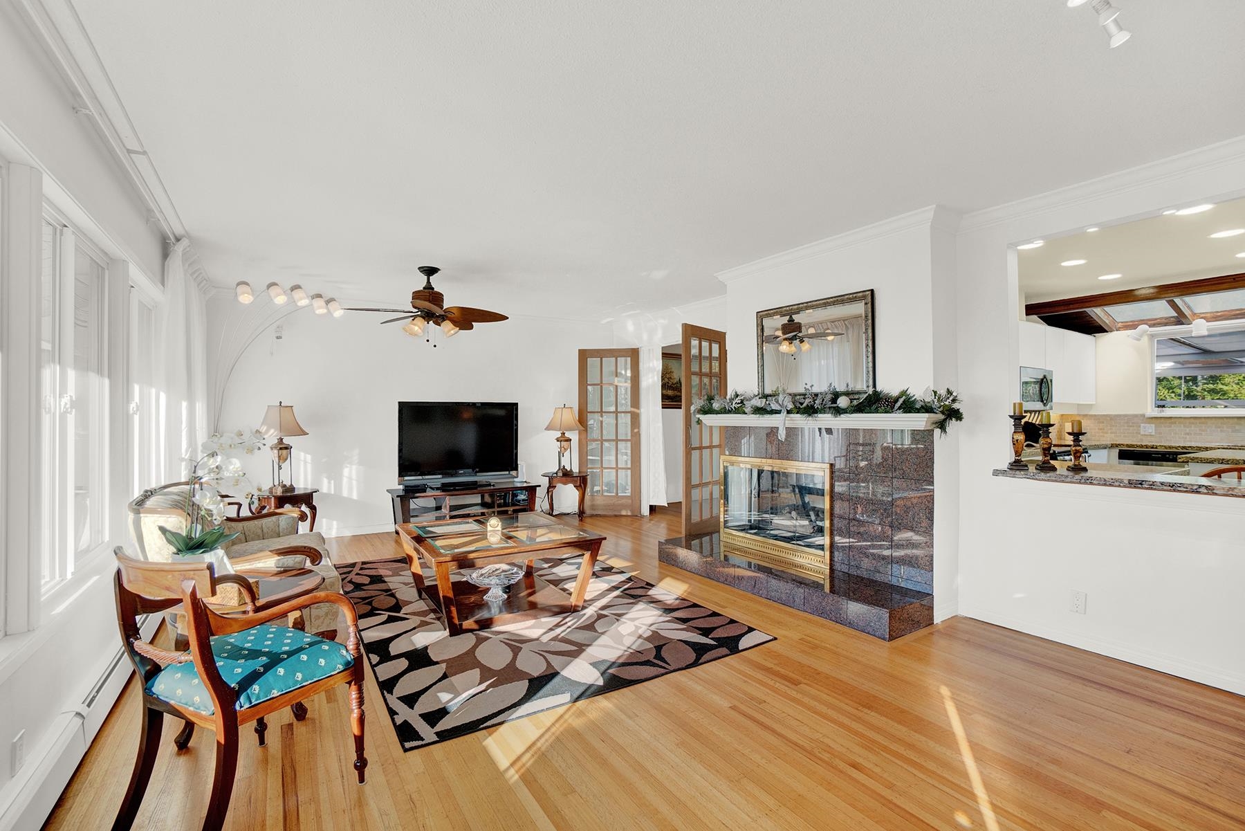 Listing image of 638 ELSTREE PLACE