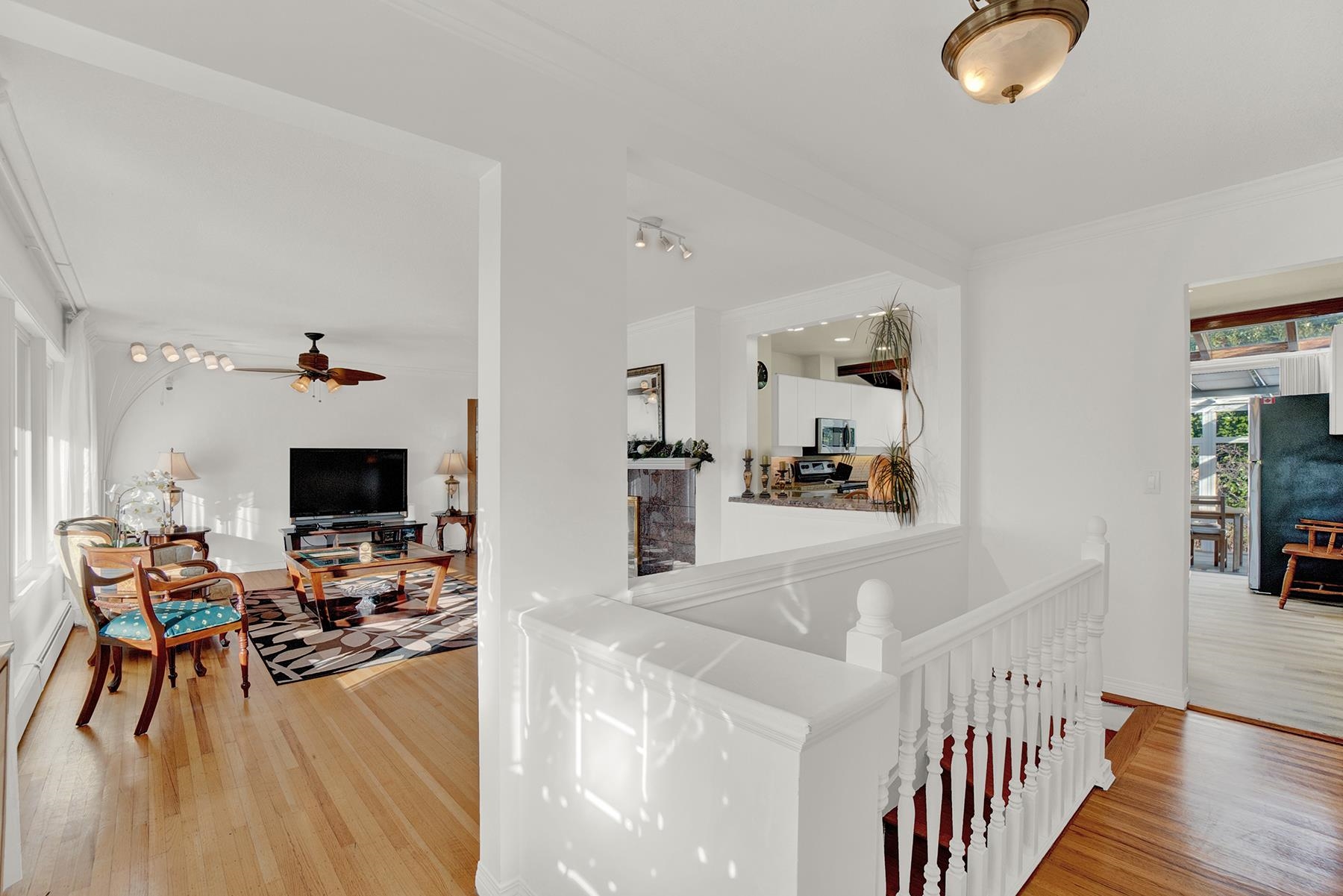 Listing image of 638 ELSTREE PLACE
