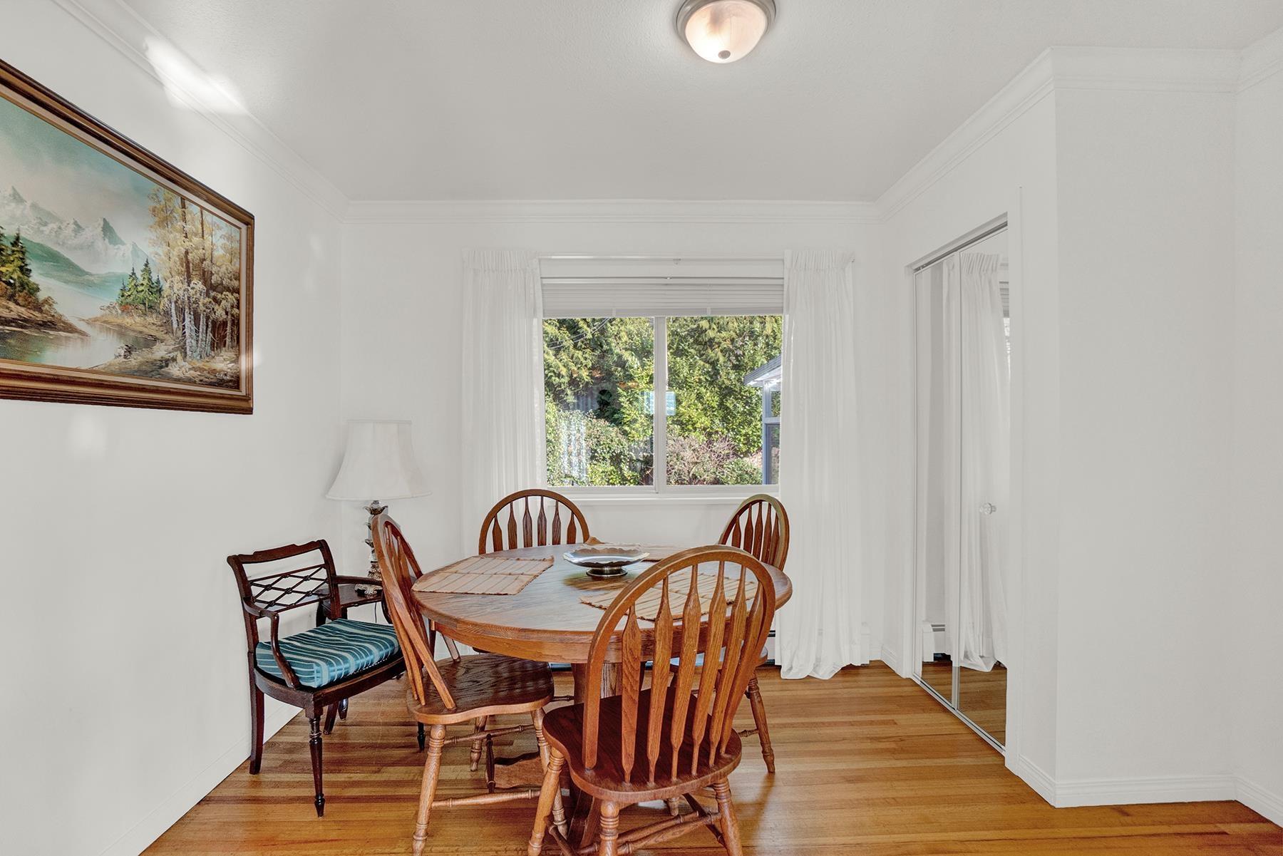 Listing image of 638 ELSTREE PLACE