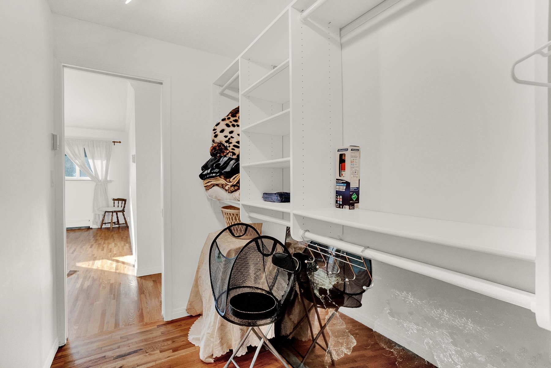 Listing image of 638 ELSTREE PLACE
